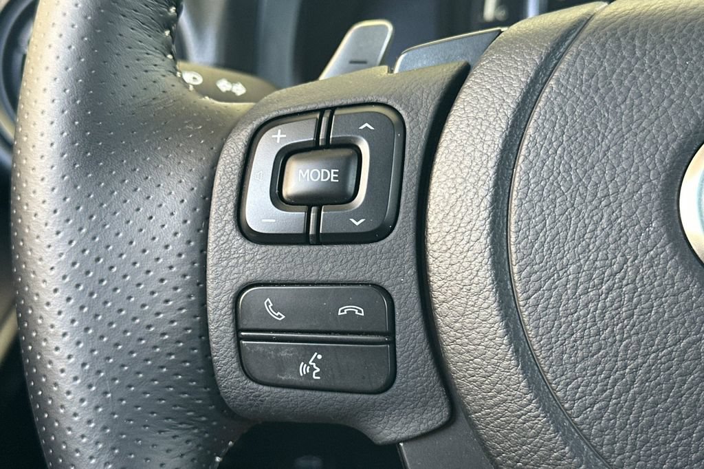 Used 2025 Lexus IS 350 F Sport RWD image 26