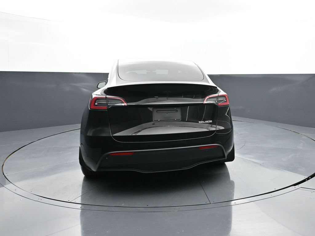 Used 2024 Tesla Model Y Performance AWD/4WD image 6