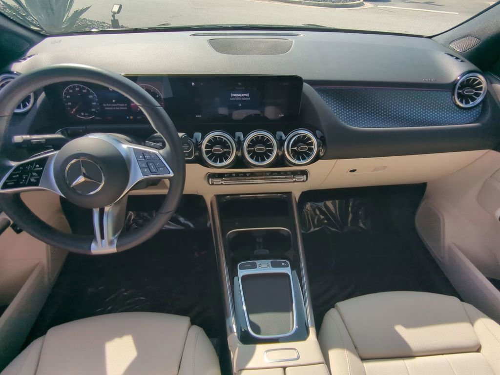 Certified 2025 Mercedes-Benz GLA 250 image 25