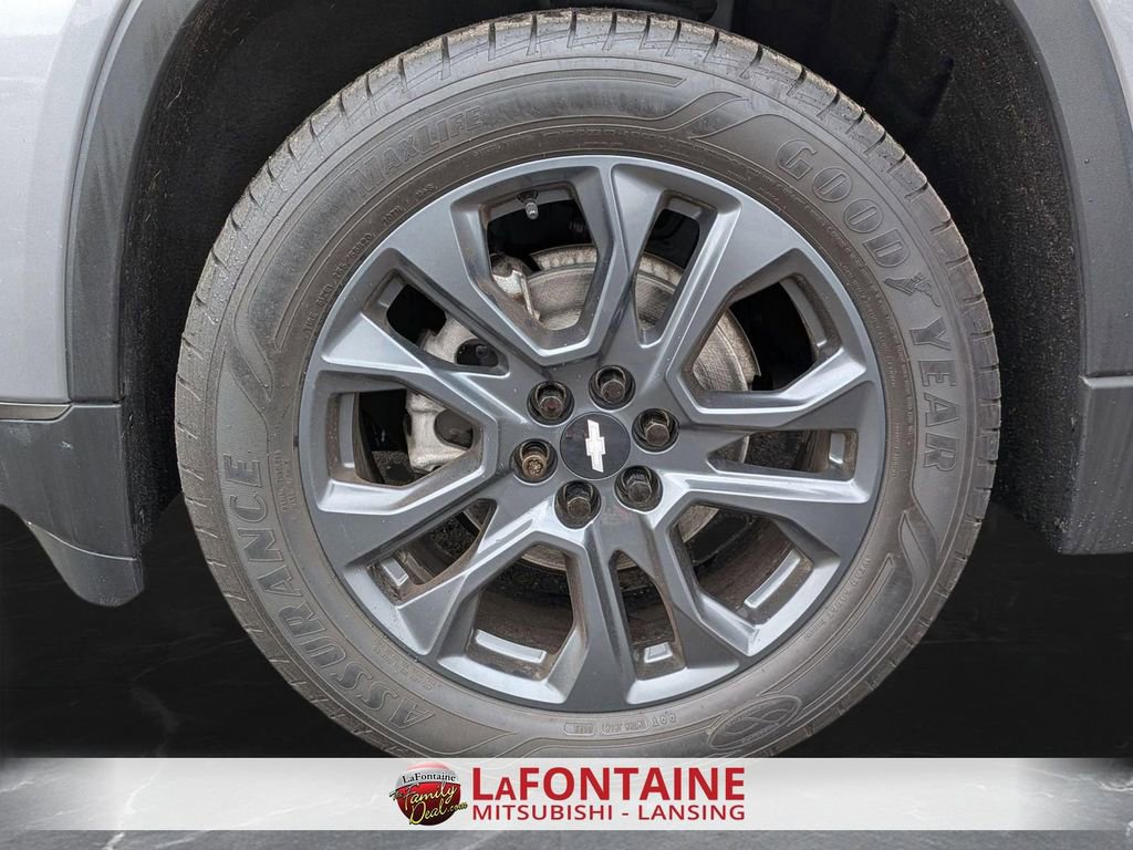 Used 2021 Chevrolet Traverse RS w/ LPO, Cargo Package FWD image 32