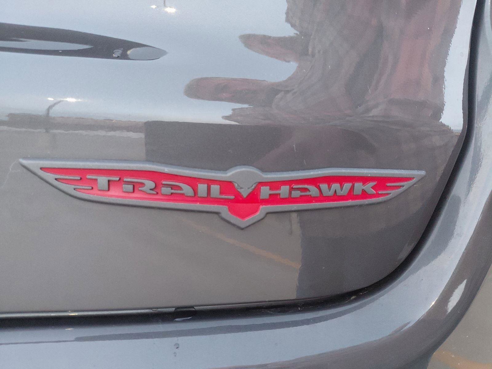 Used 2024 Jeep Compass Trailhawk w/ Trailhawk Convenience Group image 23