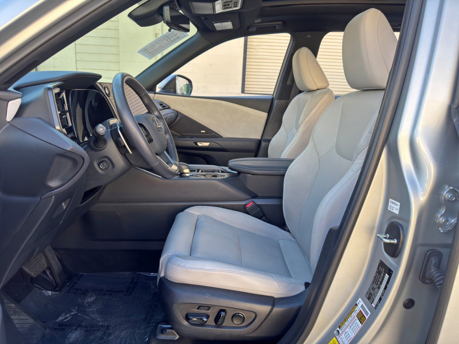 Used 2024 Lexus TX 350 AWD w/ Technology Package image 17