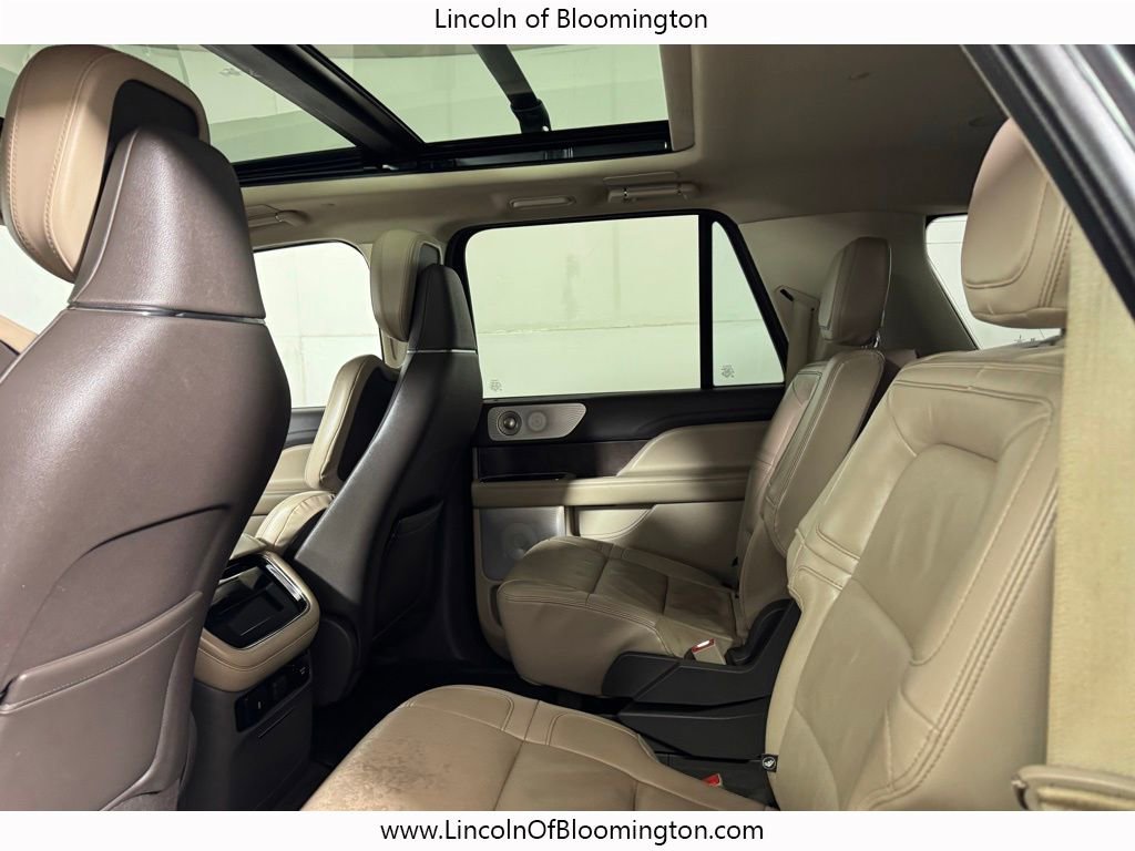 Certified 2022 Lincoln Navigator L Reserve AWD/4WD image 31