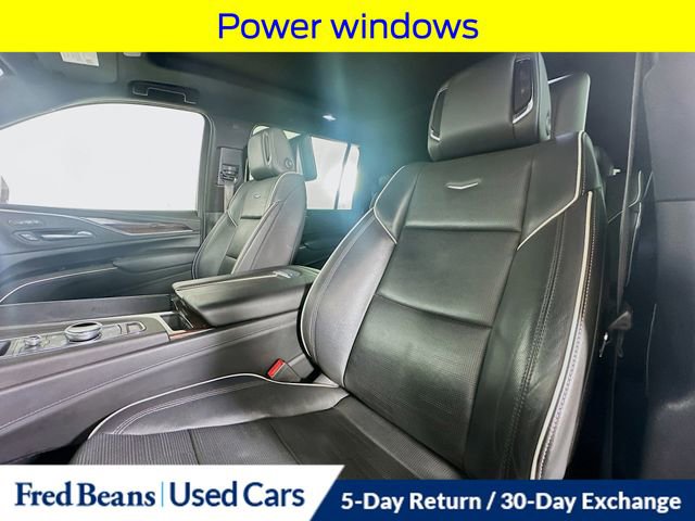Used 2023 Cadillac Escalade ESV Premium Luxury AWD/4WD image 27