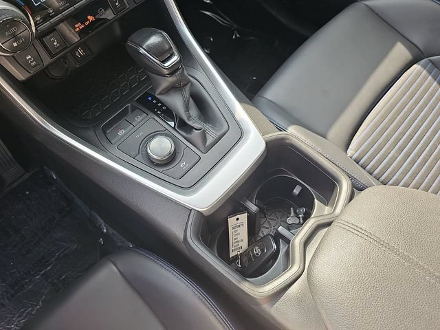 Used 2023 Toyota RAV4 XSE AWD/4WD image 28