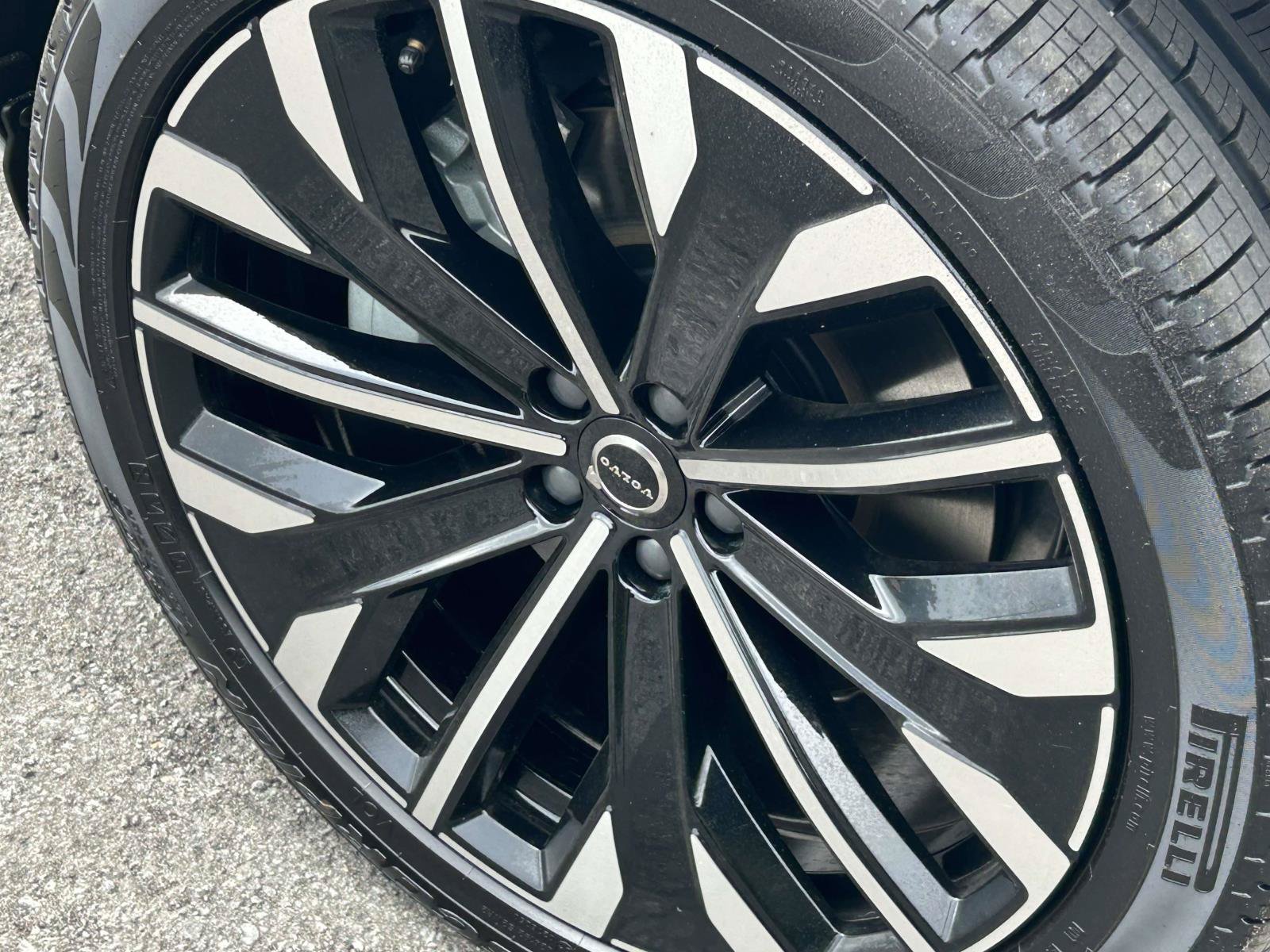 New 2026 Volvo XC90 B6 Plus w/ Protection Package Premier AWD/4WD image 9