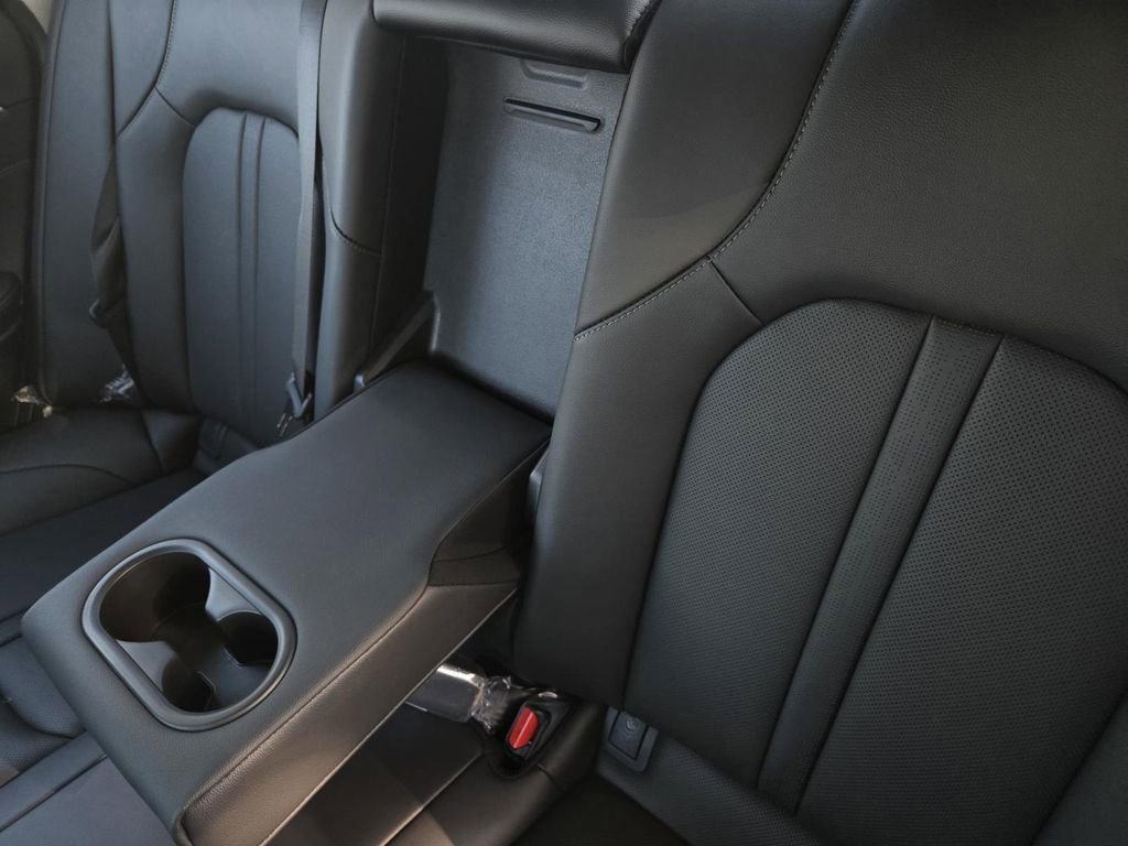 New 2025 Hyundai Sonata Limited FWD image 17