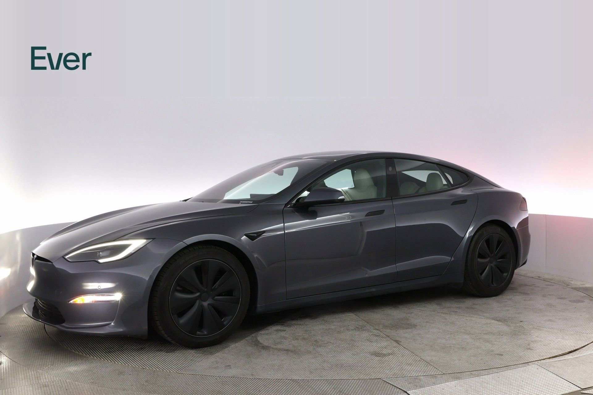 Used 2023 Tesla Model S Standard Range image 15