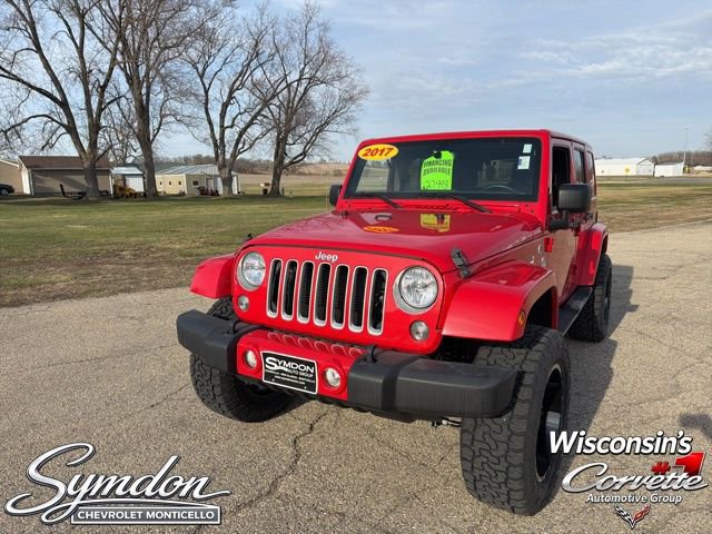 Used 2017 Jeep Wrangler Unlimited Sahara w/ Dual Top Group AWD/4WD image 9