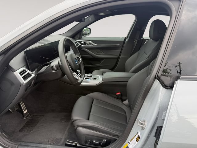Used 2025 BMW i4 xDrive40i w/ M Sport Package AWD/4WD image 9