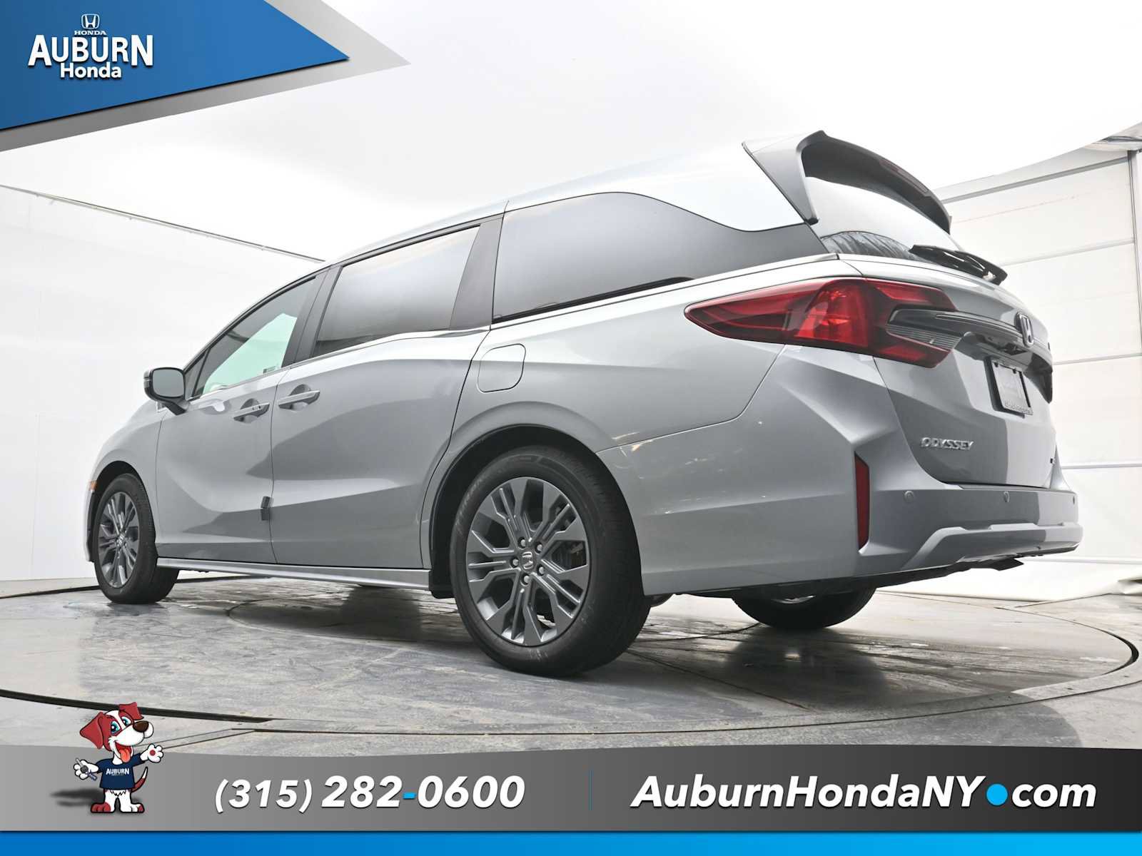 New 2026 Honda Odyssey Touring image 20
