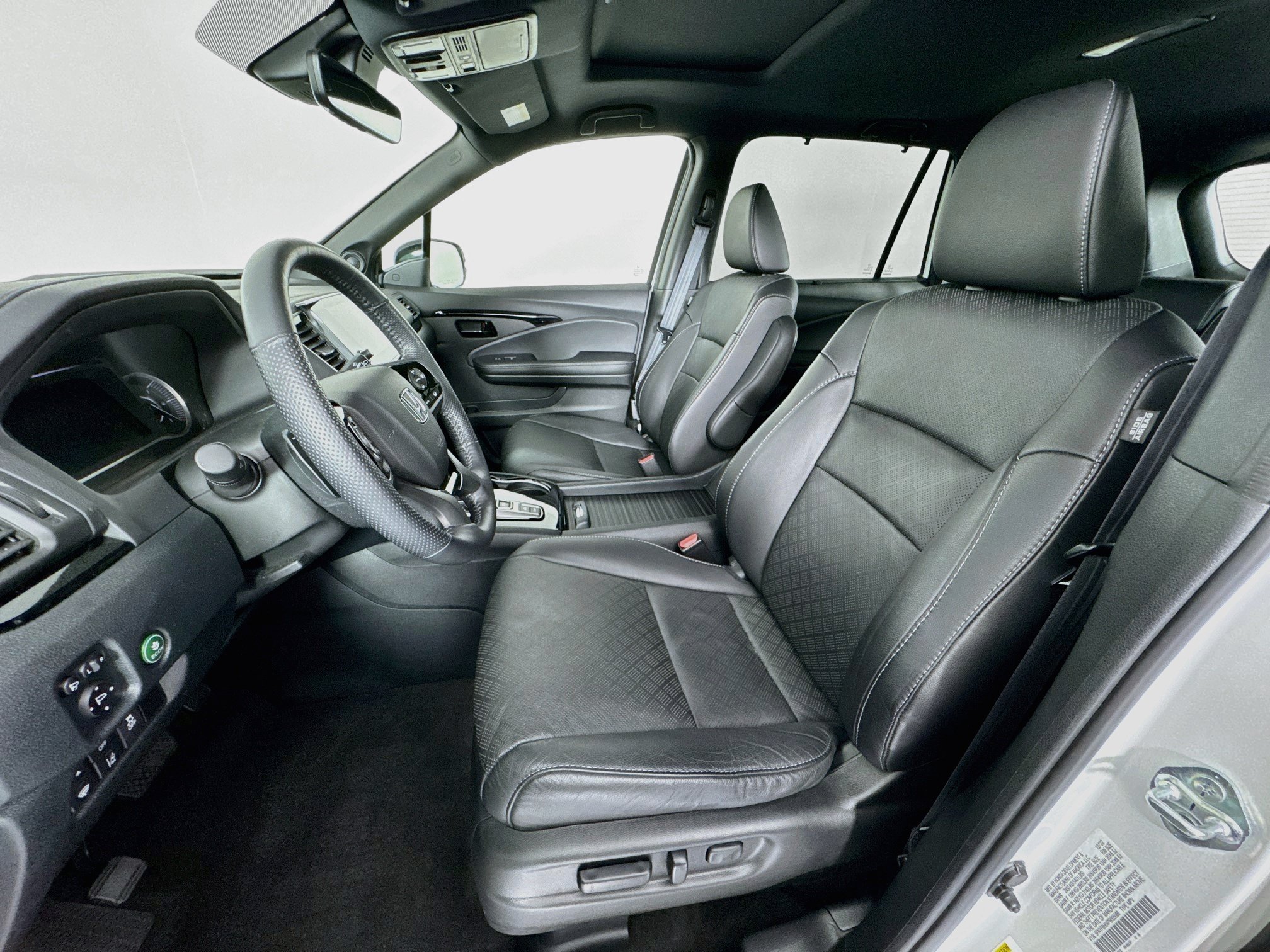 Certified 2023 Honda Passport Elite image 21