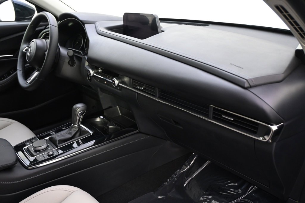 Certified 2025 MAZDA CX-30 AWD 2.5 S w/ Preferred Package image 15