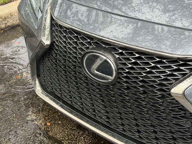 Used 2022 Lexus ES 350 F Sport w/ Accessory Package 2 FWD image 11