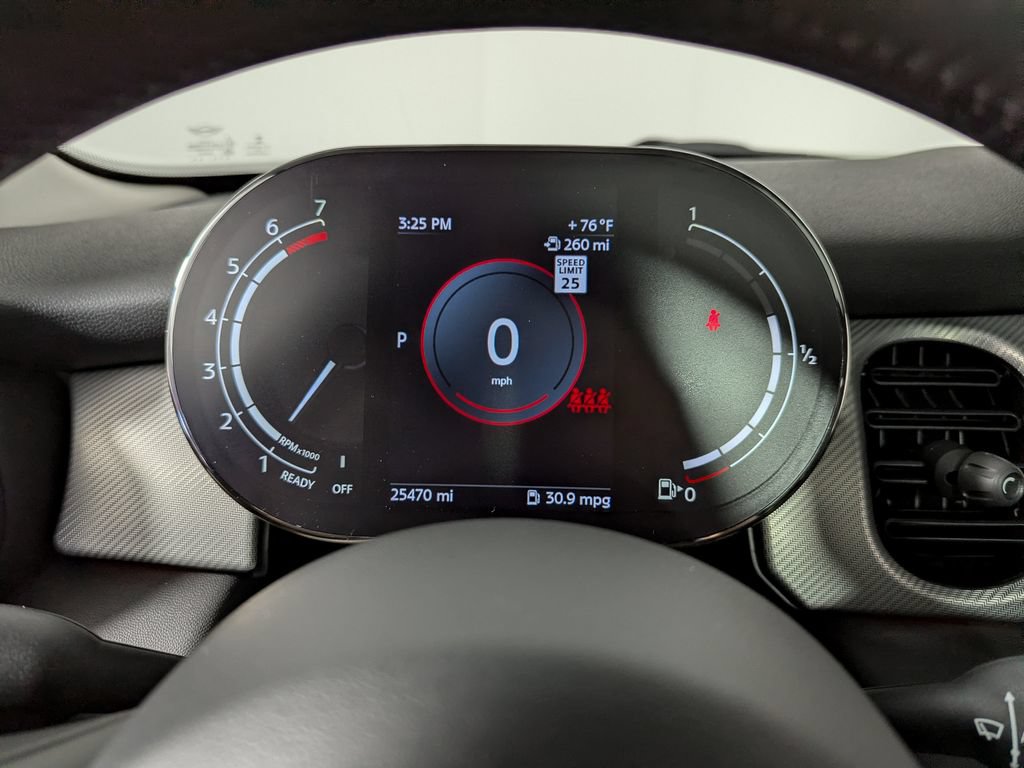 Used 2022 MINI Cooper 4-Door Hardtop FWD image 19