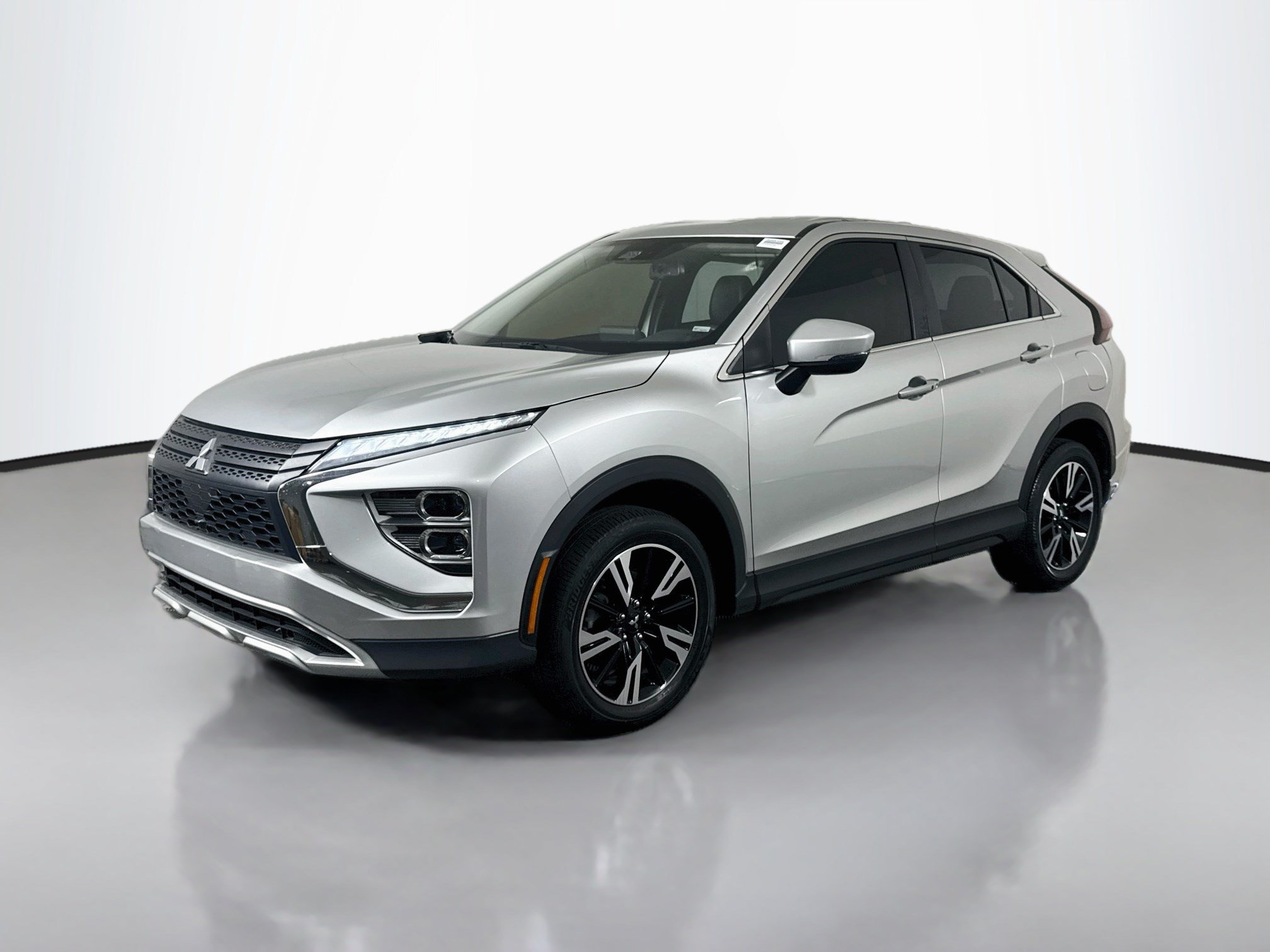 Used 2024 Mitsubishi Eclipse Cross SEL AWD/4WD image 4