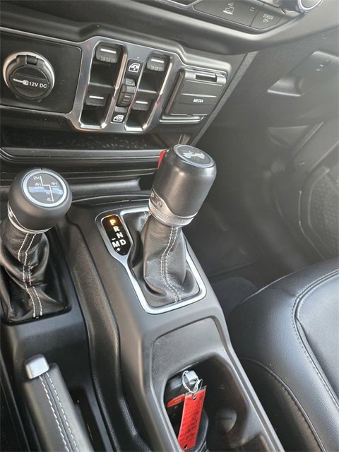 Used 2021 Jeep Wrangler Unlimited Sahara image 16