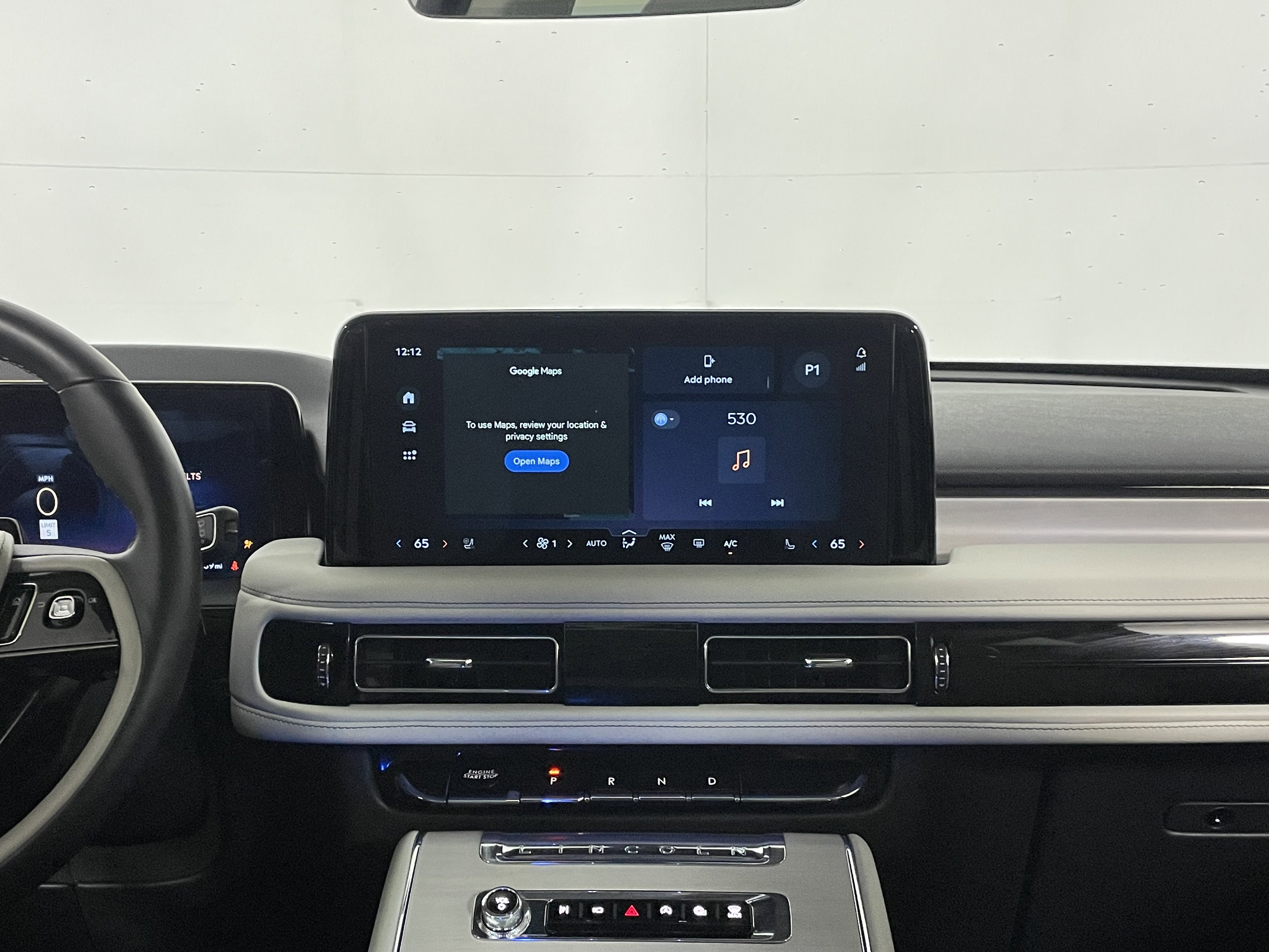 Used 2025 Lincoln Aviator Reserve w/ Luxury Package image 17