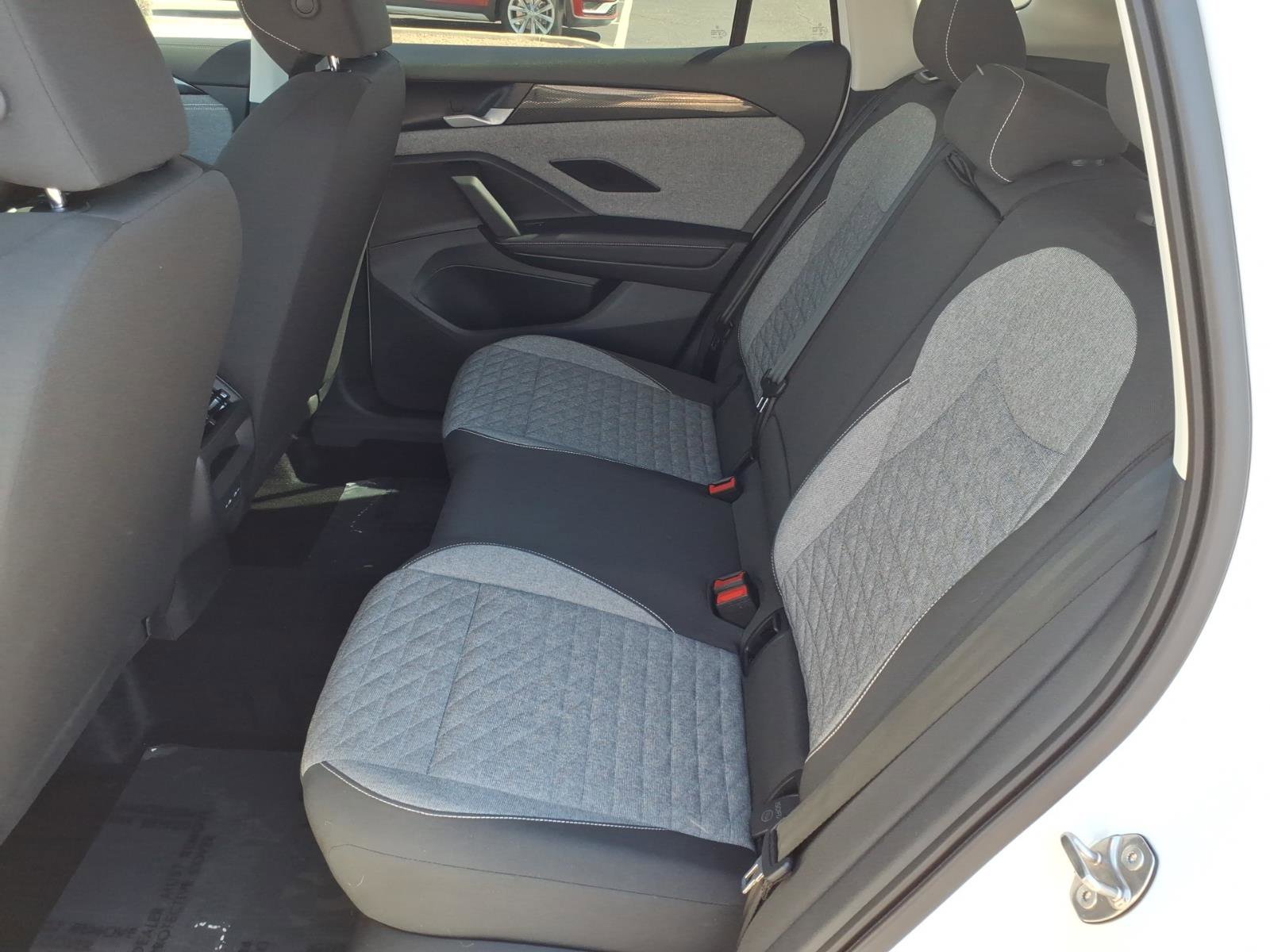 Certified 2025 Volkswagen Tiguan S FWD image 22