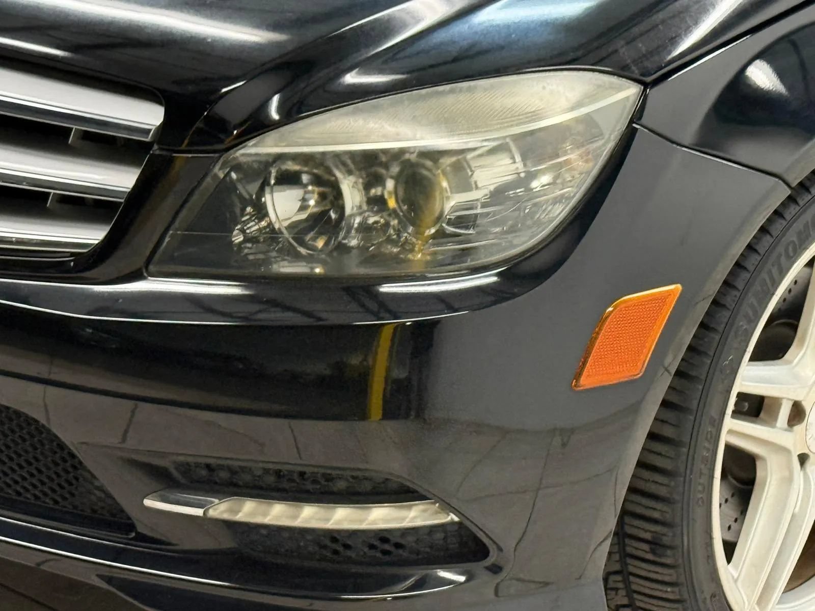 Used 2011 Mercedes-Benz C 350 Sport image 6