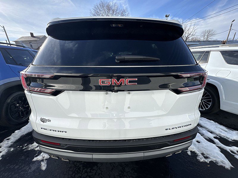New 2026 GMC Acadia Elevation image 4