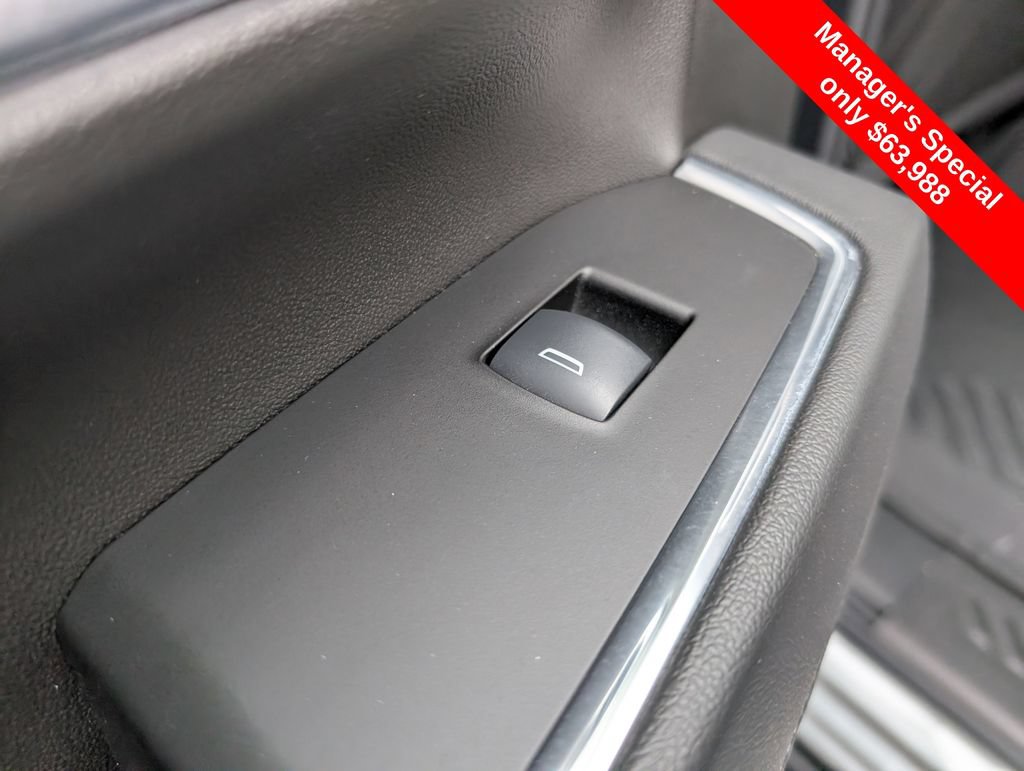 Used 2025 GMC Sierra 2500 SLT AWD/4WD image 12