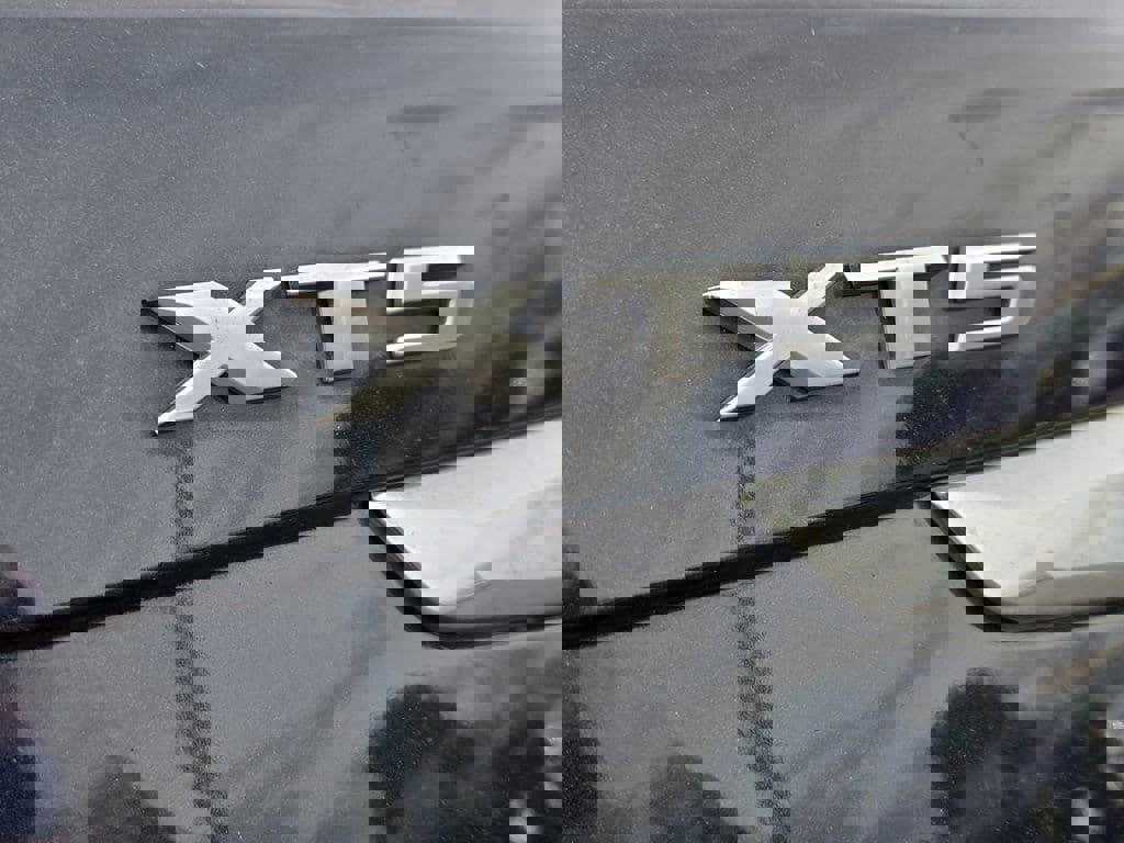 Used 2017 Cadillac XT5 Luxury w/ Driver Awareness Package image 8