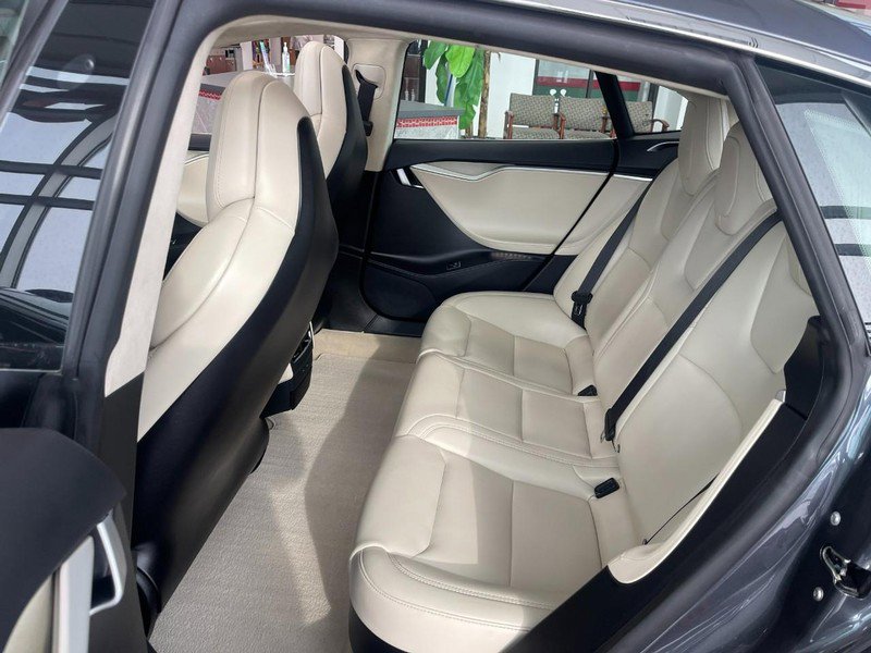 Used 2017 Tesla Model S P100D image 18