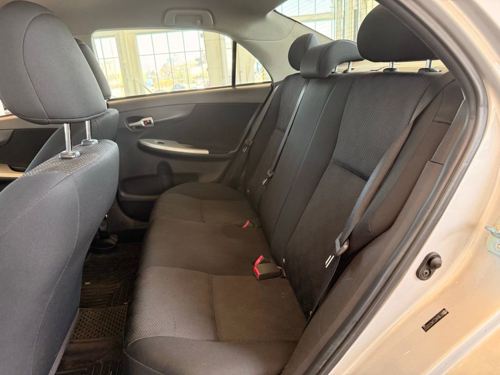 Used 2010 Toyota Corolla S image 10