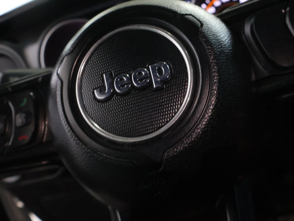 Used 2021 Jeep Wrangler Unlimited Sport AWD/4WD image 22