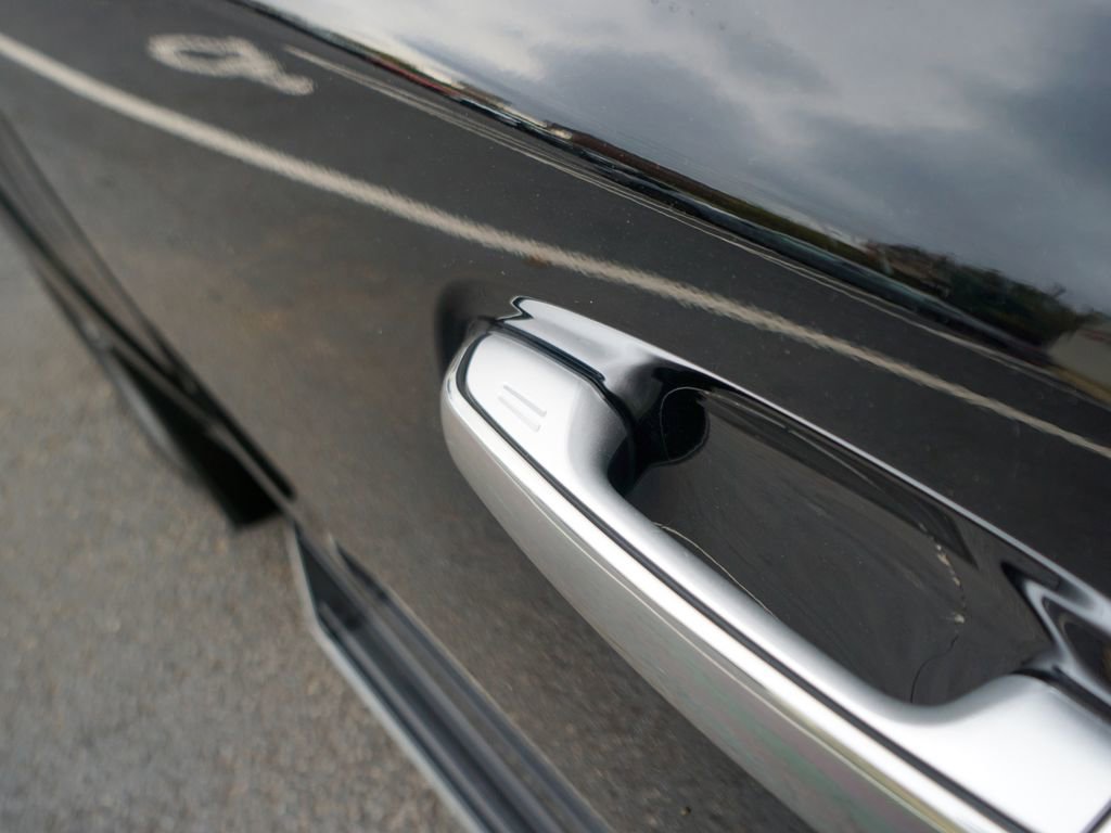 Used 2020 Toyota 4Runner SR5 image 10