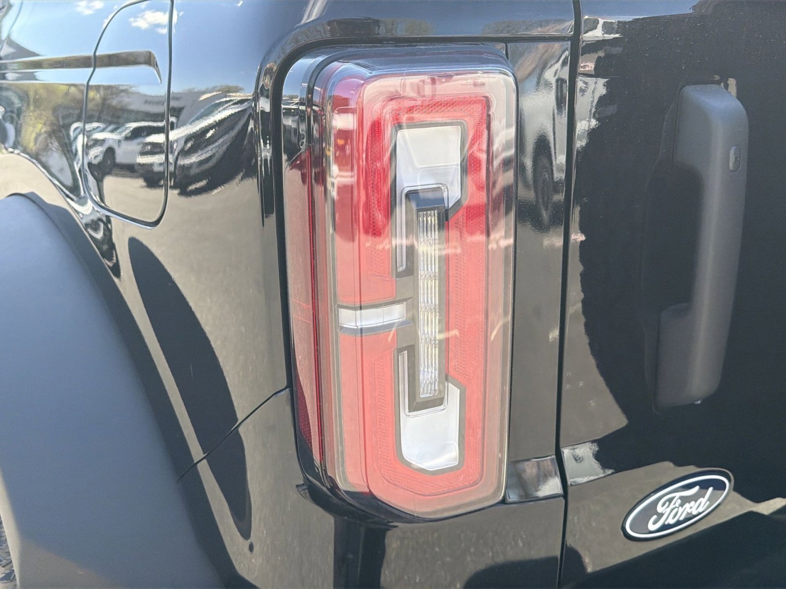 New 2026 Ford Bronco Outer Banks w/ Sasquatch Package image 19