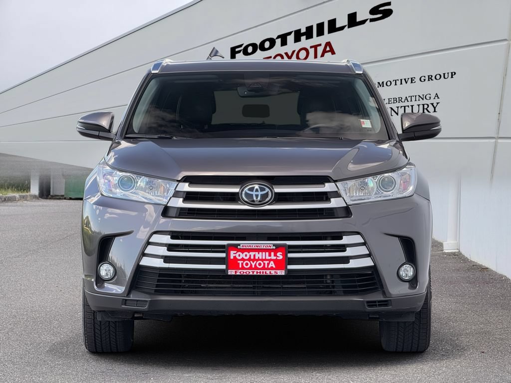 Certified 2019 Toyota Highlander XLE AWD/4WD video 2