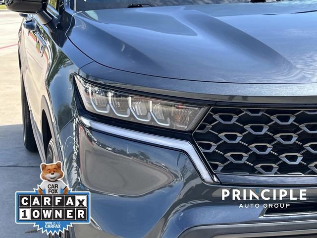Used 2023 Kia Sorento S image 9