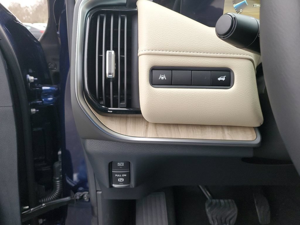 New 2026 Nissan Armada Platinum AWD/4WD image 21