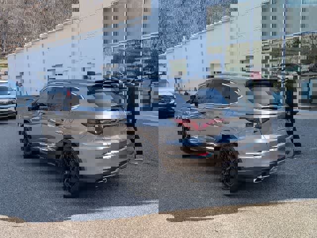 Used 2025 Acura MDX SH-AWD image 3