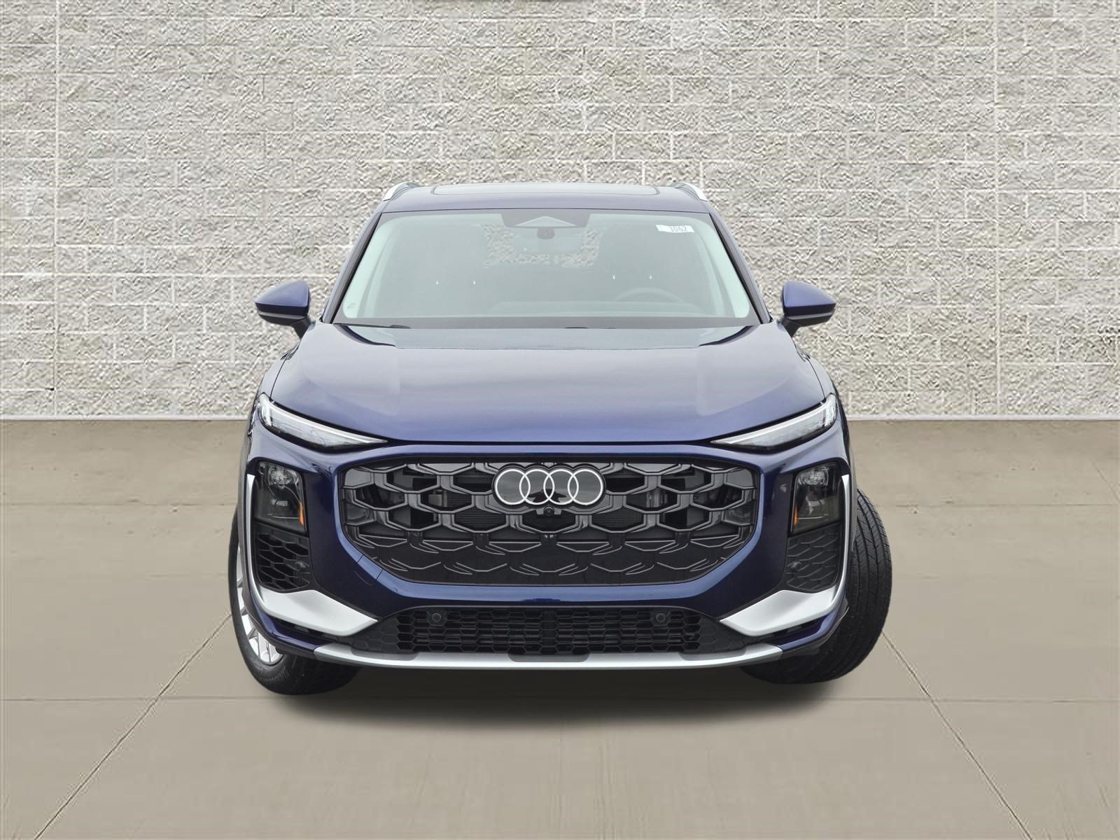 New 2026 Audi Q3 quattro 2.0T AWD/4WD image 2