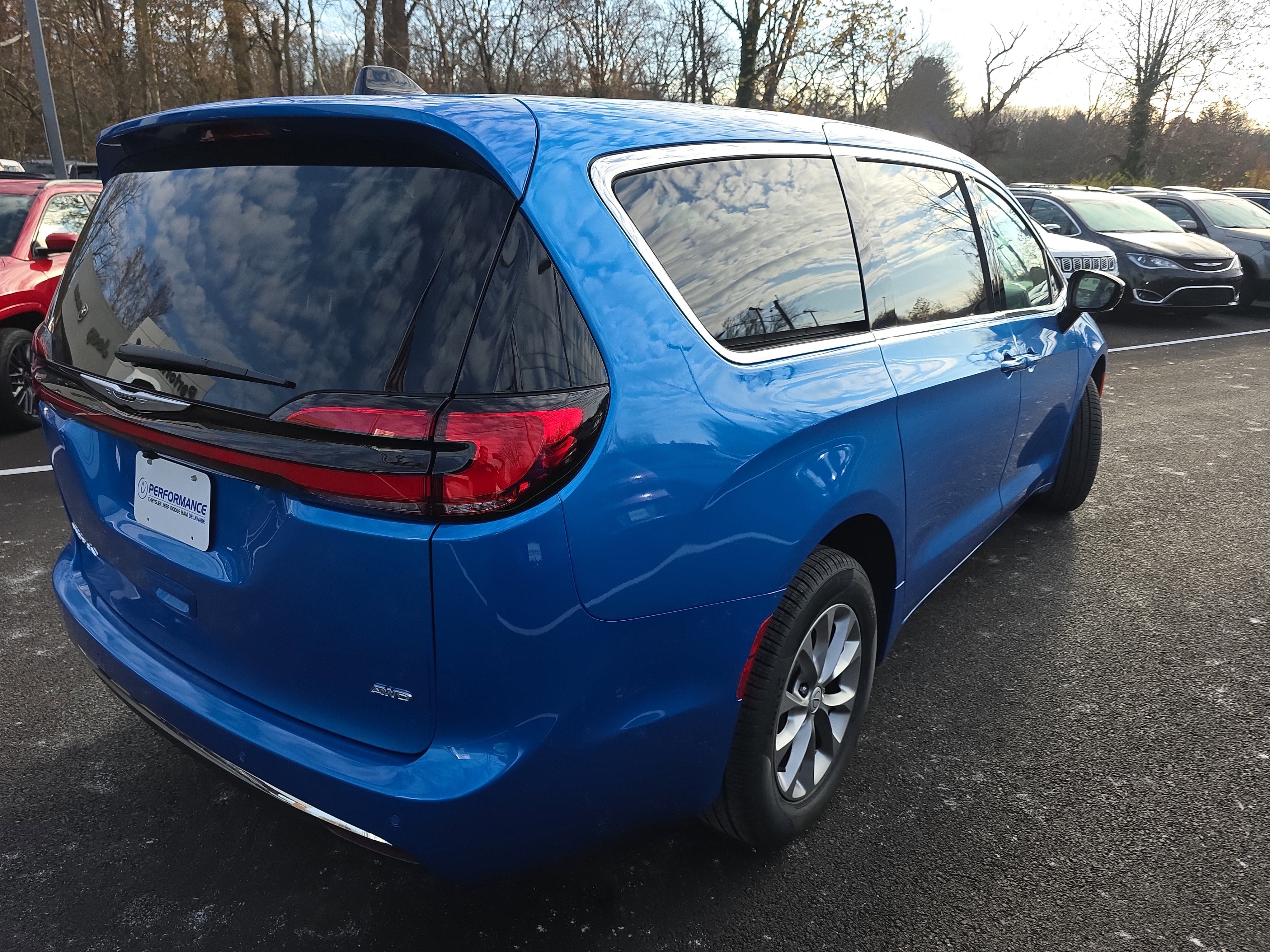 New 2026 Chrysler Pacifica Select image 28