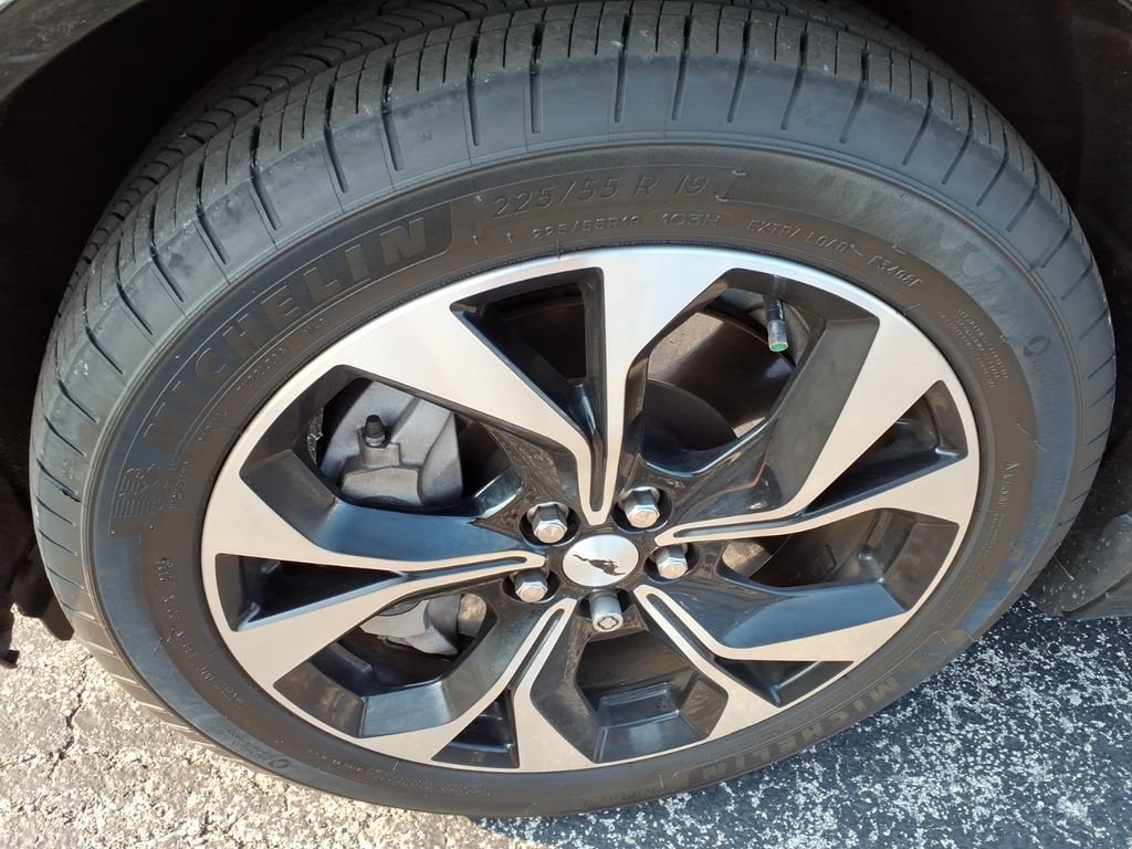 Used 2023 Ford Mustang Mach-E Premium RWD image 5