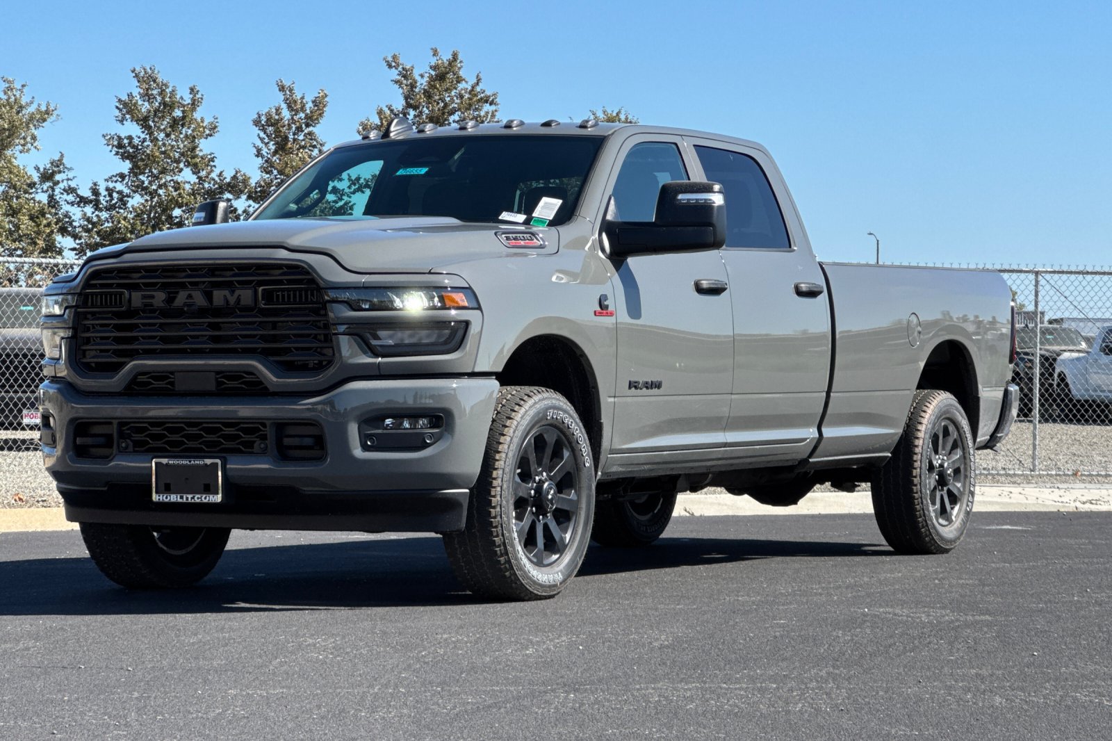 New 2026 RAM 3500 Big Horn AWD/4WD image 7