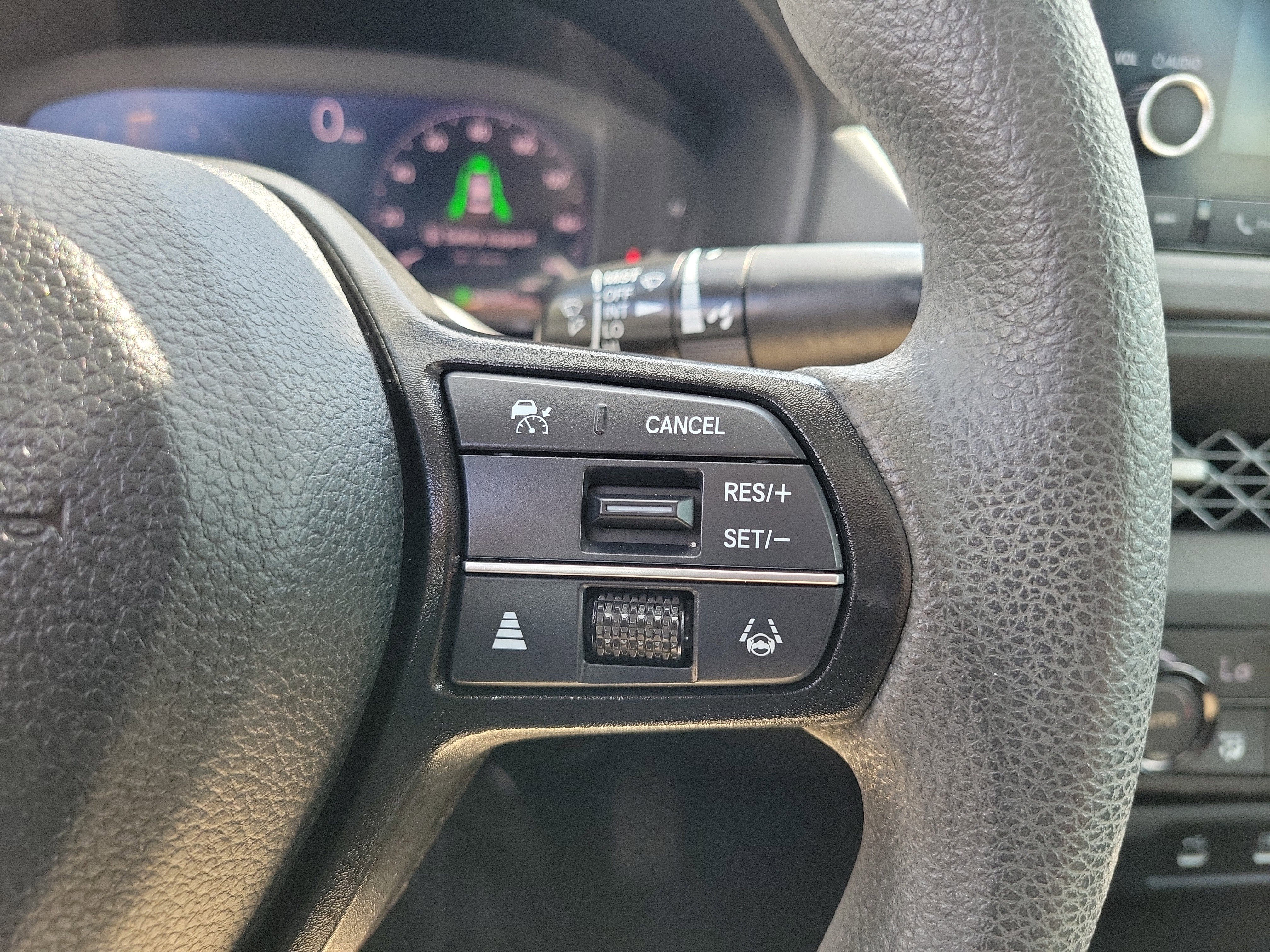 Used 2023 Honda Accord EX image 25