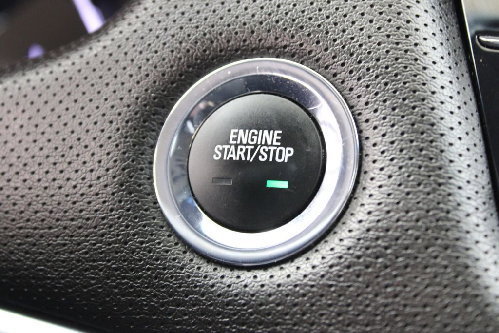 Used 2019 Cadillac XTS image 11