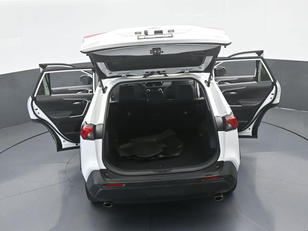 Used 2023 Toyota RAV4 XLE image 57