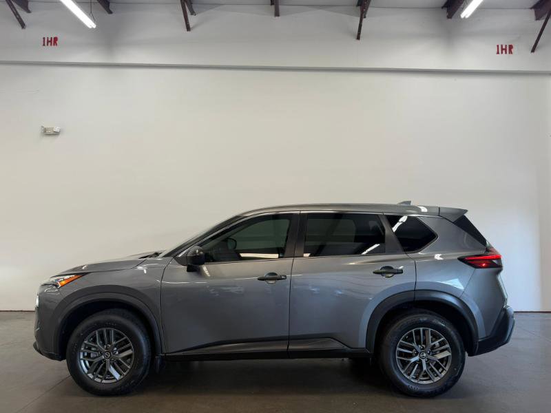 Used 2021 Nissan Rogue S image 3