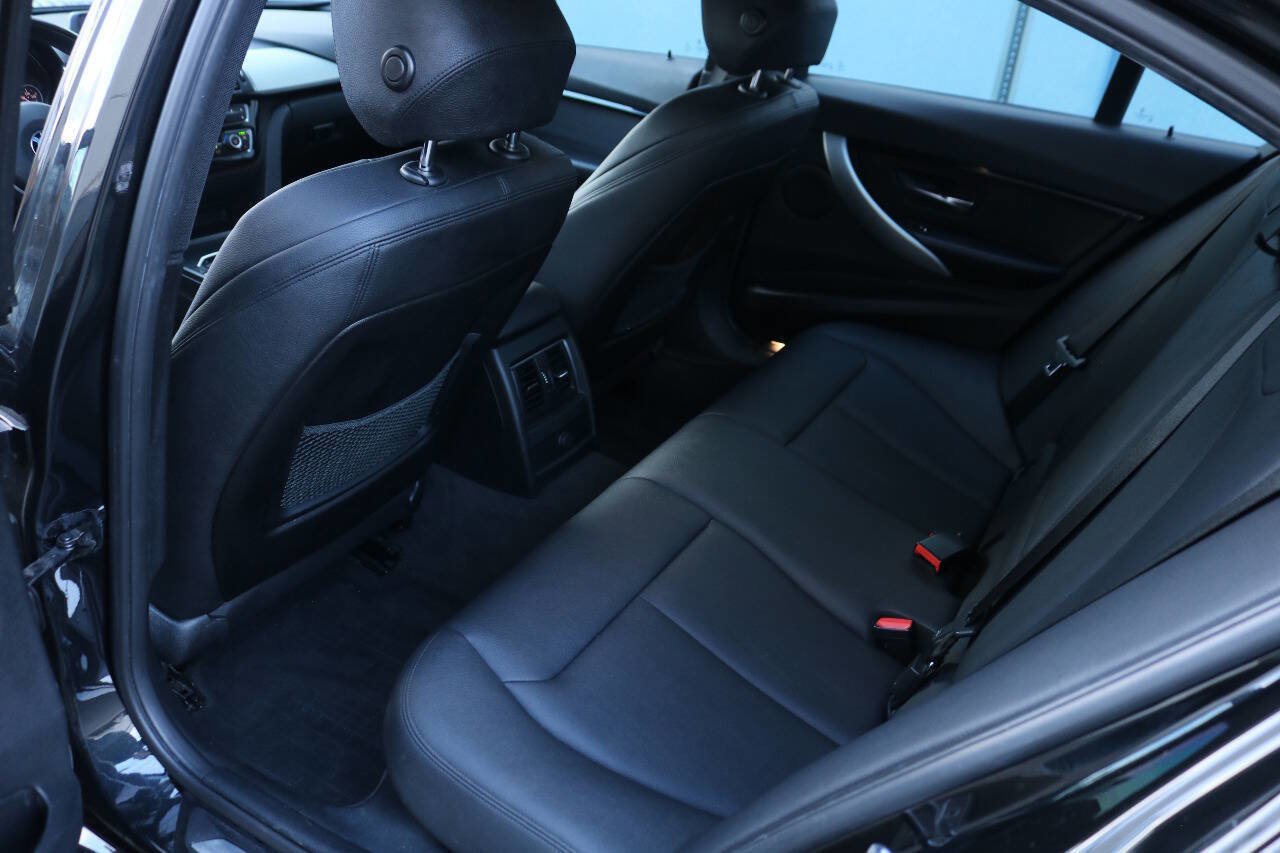 Used 2016 BMW 328i Sedan image 12