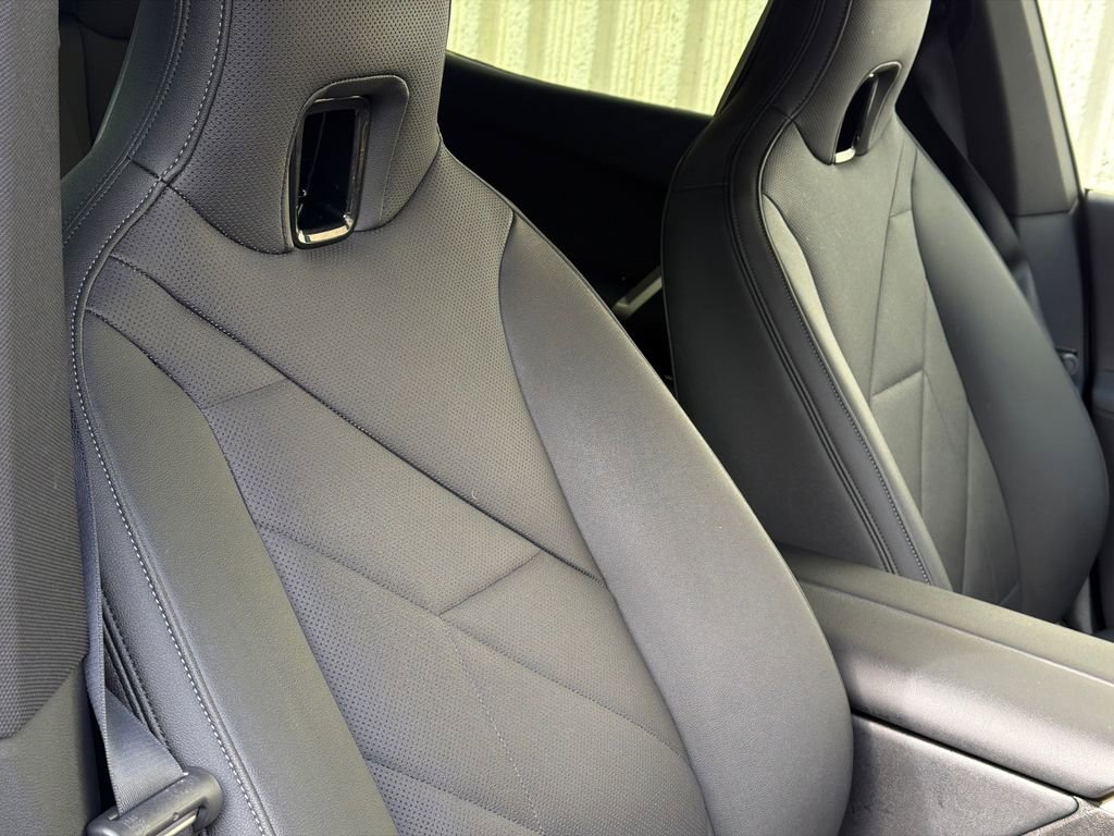 Used 2024 BMW iX xDrive50 w/ Premium Package image 13