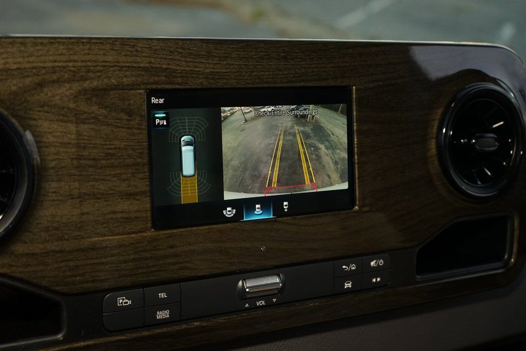 Used 2022 Mercedes-Benz Sprinter 3500 image 16