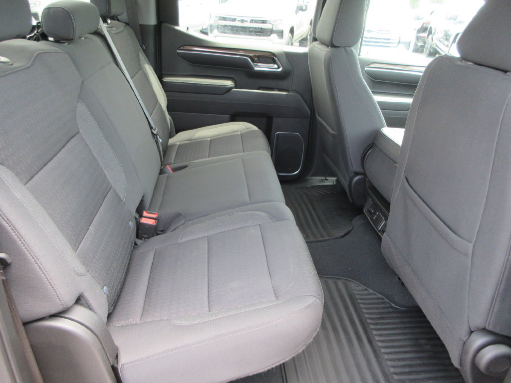 Certified 2023 Chevrolet Silverado 1500 LT AWD/4WD image 18