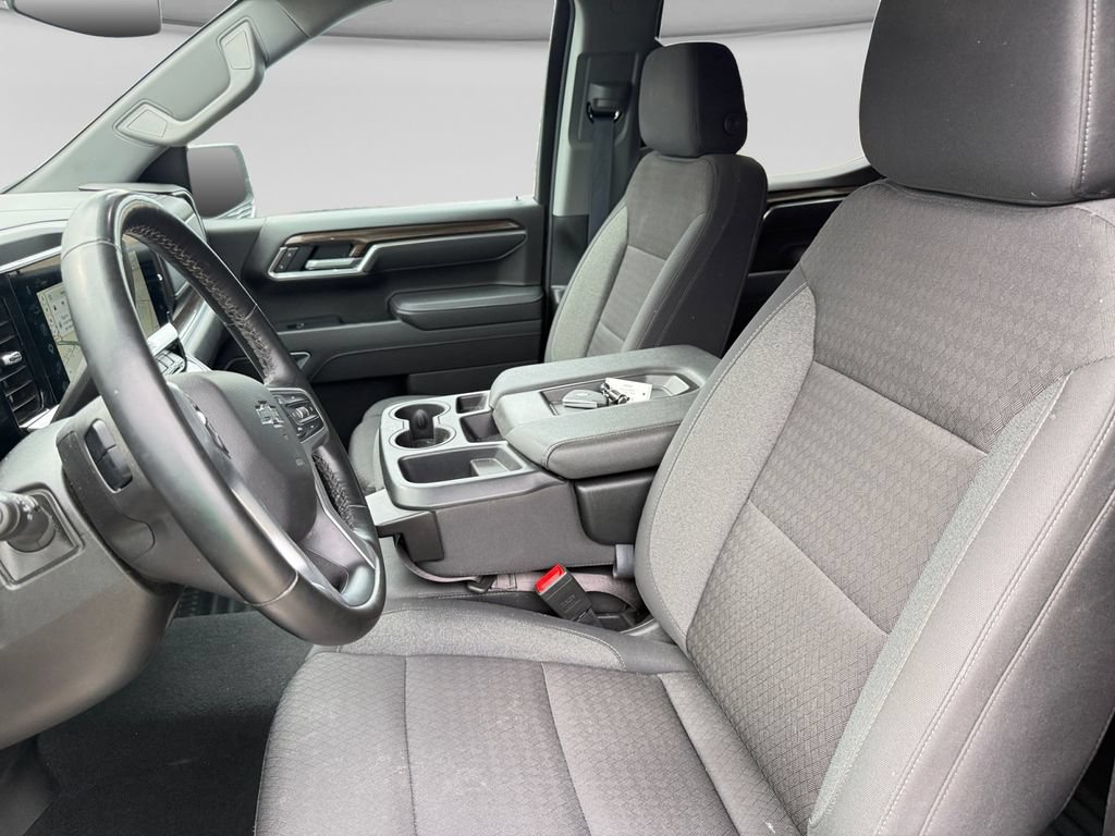 Used 2026 Chevrolet Silverado 1500 RST AWD/4WD image 22