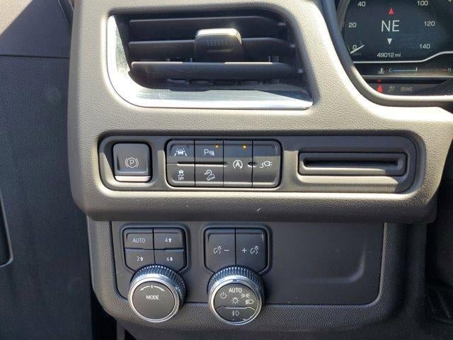 Used 2022 GMC Yukon AT4 image 30